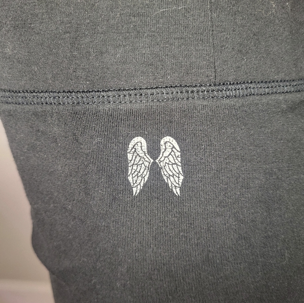 Victoria's Secret Black Leggings with Cutout Design - Picture 7 of 8